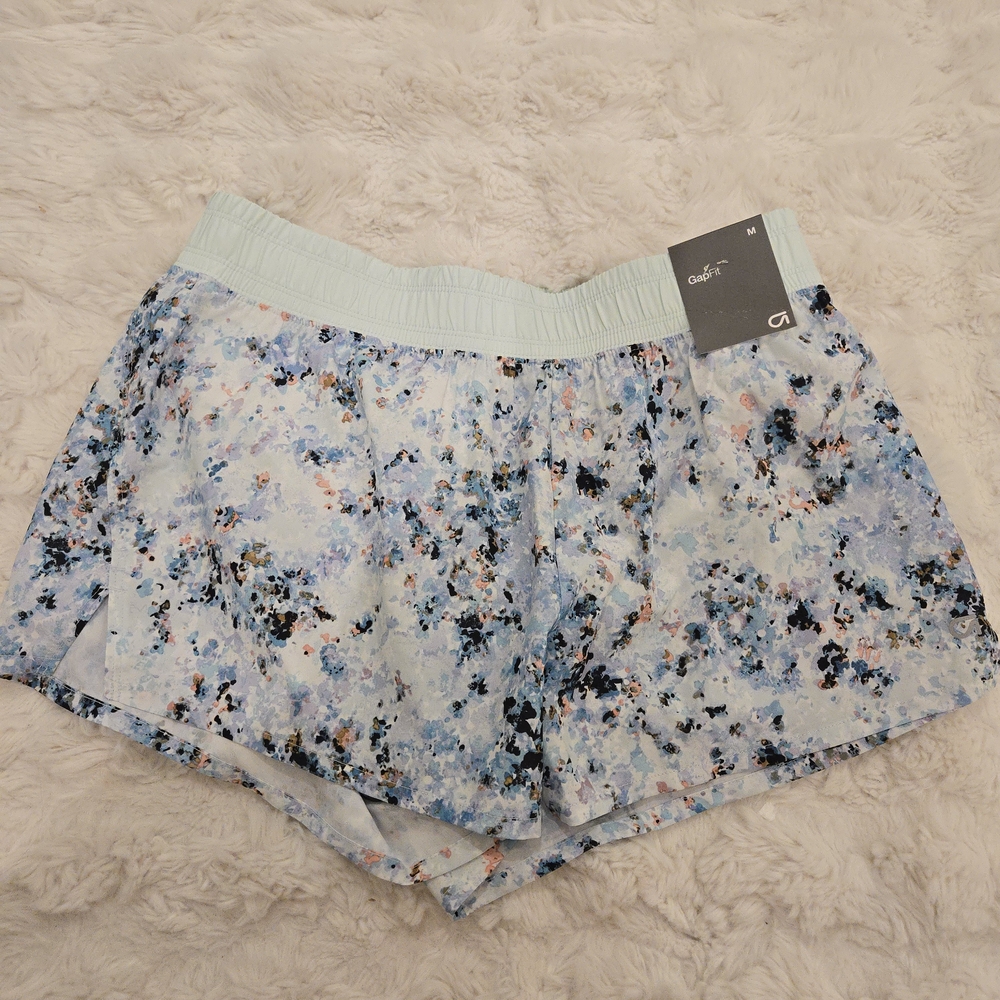 GapFit Women’s Floral Running Shorts M NWT